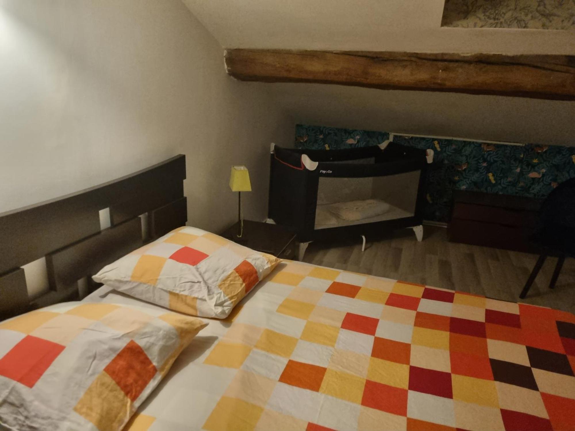 Tournus Castrum Romain- Loft 90M2 - 3 Etoiles - Petit Box Velo - 5Mn Autoroute Esterno foto