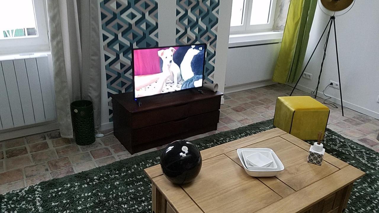 Tournus Castrum Romain- Loft 90M2 - 3 Etoiles - Petit Box Velo - 5Mn Autoroute Esterno foto